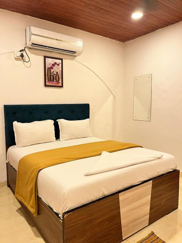 Rockdale Hotel & Resort Mira-Bhayandar Exterior foto