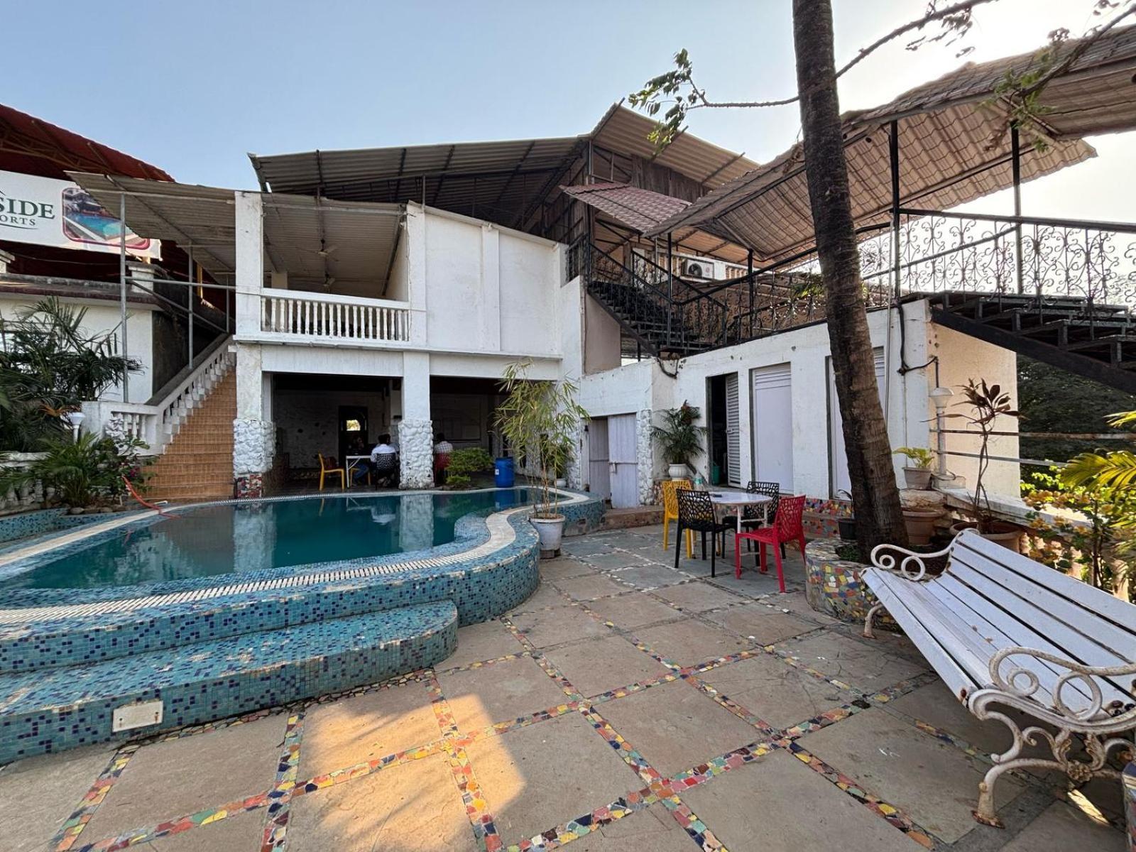 Rockdale Hotel & Resort Mira-Bhayandar Exterior foto