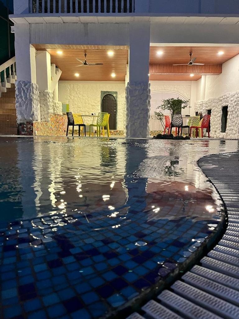 Rockdale Hotel & Resort Mira-Bhayandar Exterior foto