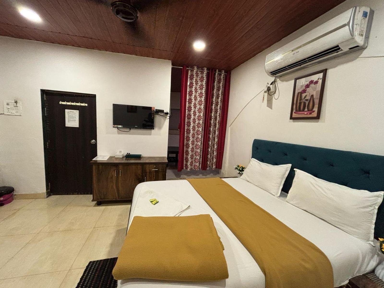 Rockdale Hotel & Resort Mira-Bhayandar Exterior foto