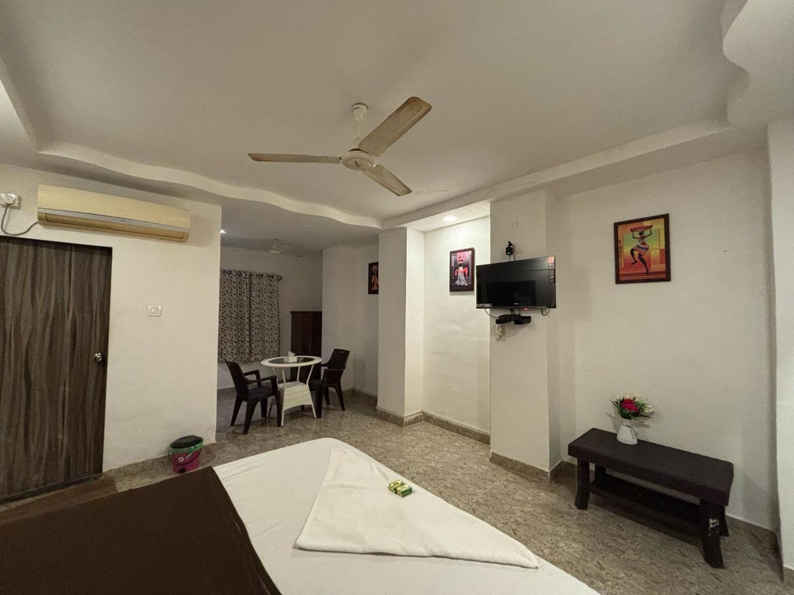 Rockdale Hotel & Resort Mira-Bhayandar Exterior foto