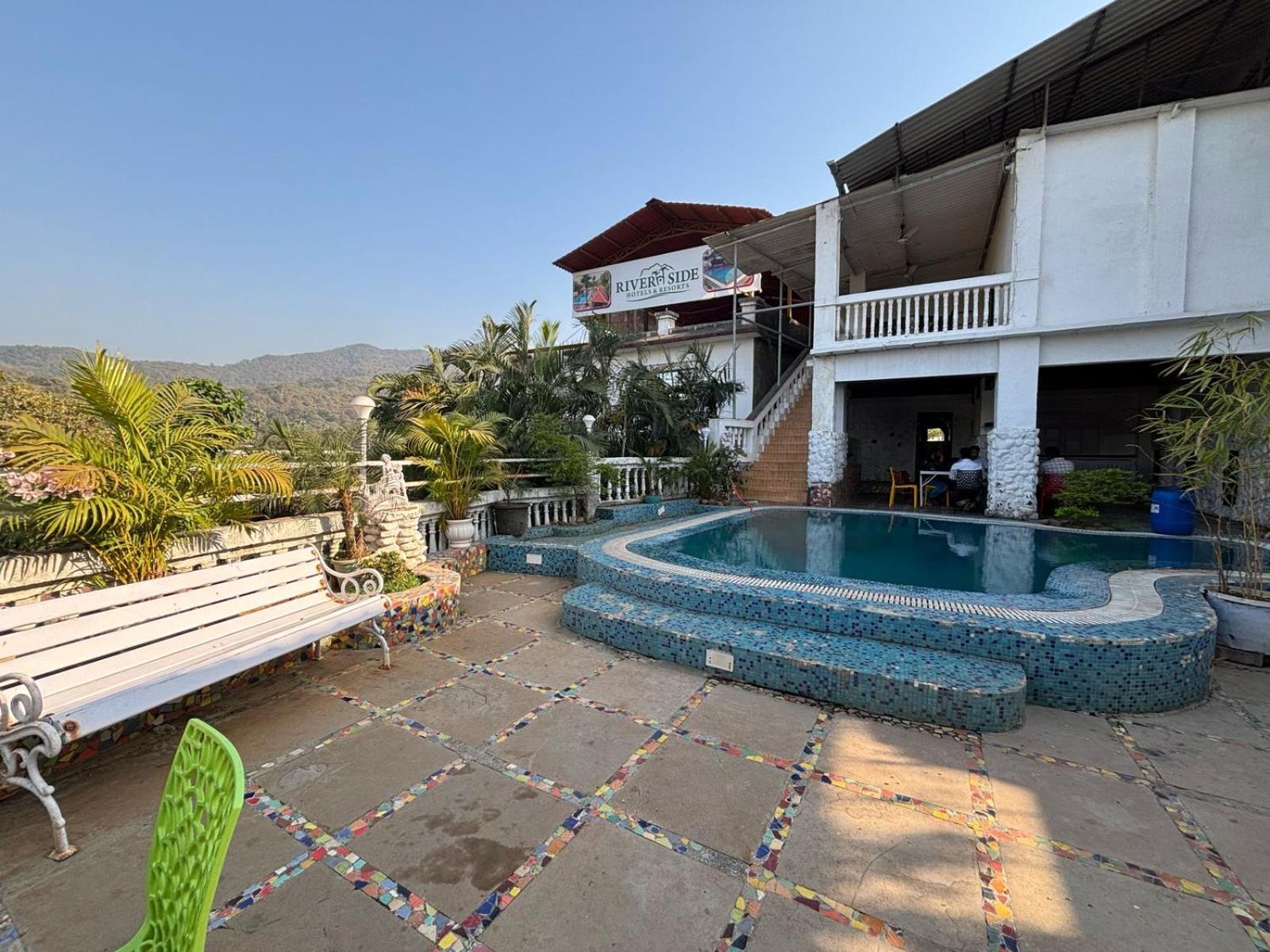 Rockdale Hotel & Resort Mira-Bhayandar Exterior foto